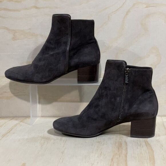 Donald J. Pliner Camie Brown Ankle Booties Sleek Suede Leather Shoes Women 8 - Picture 2 of 10